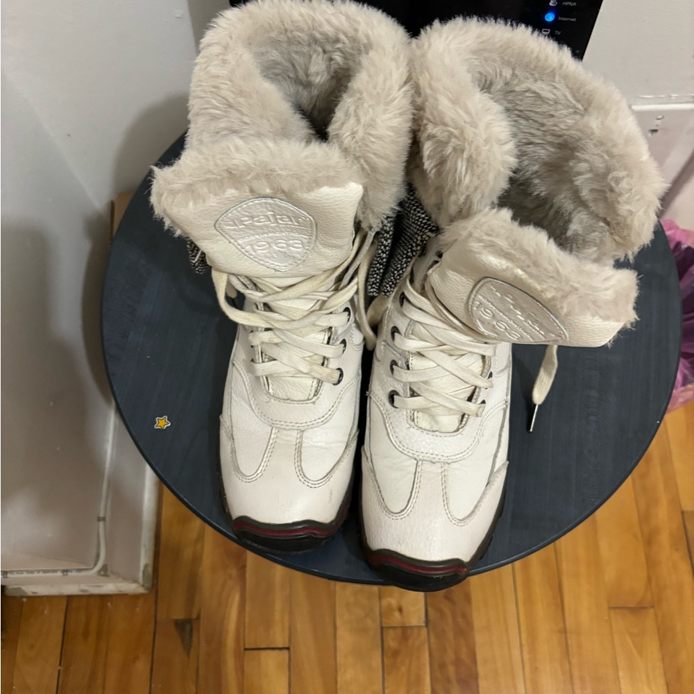 Pajar winter boots for women